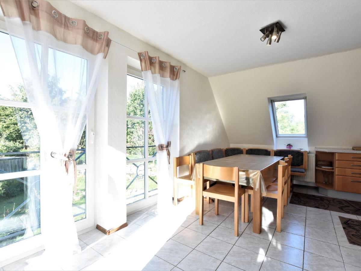 4 Room Holiday Apartment With Garden Kossau Habitación foto