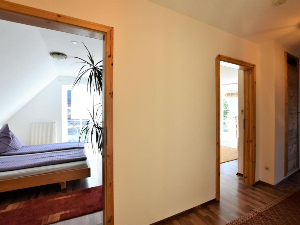 4 Room Holiday Apartment With Garden Kossau Habitación foto